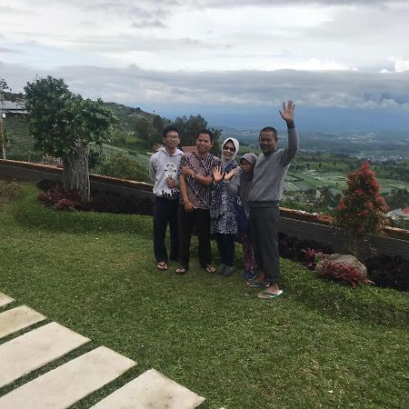 De Villa Cetho Karanganyar  Eksteriør bilde