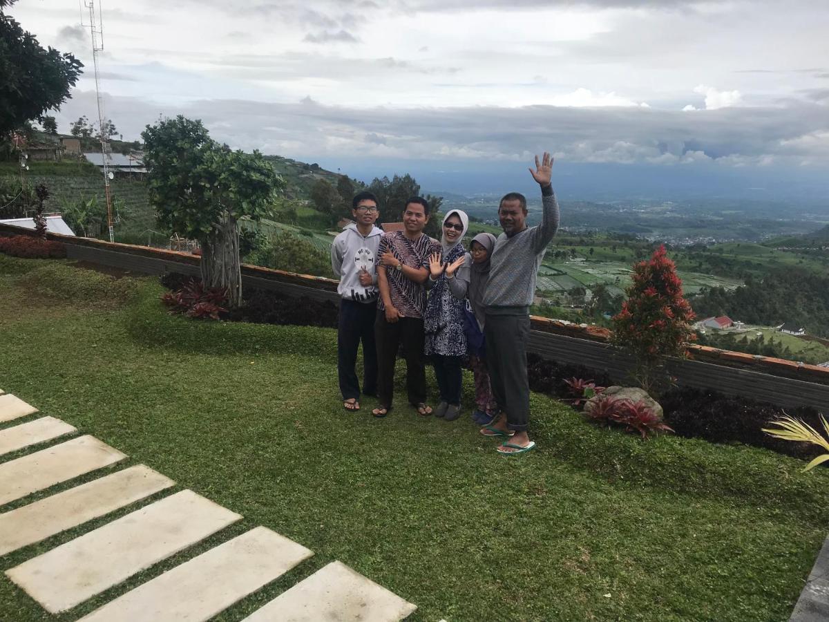 De Villa Cetho Karanganyar  Eksteriør bilde